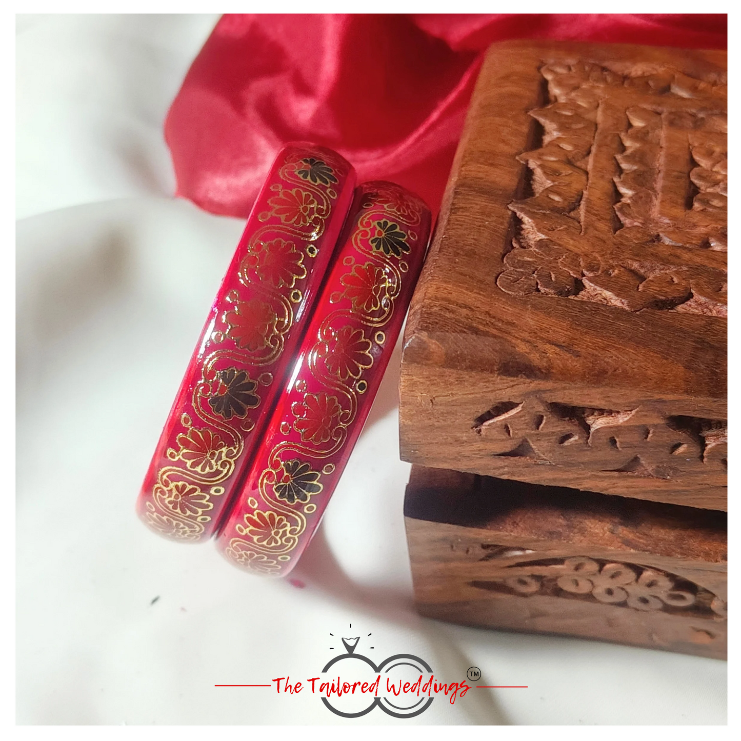 Handcrafted pure lac bangle with intricate traditional pattern and vibrant colors