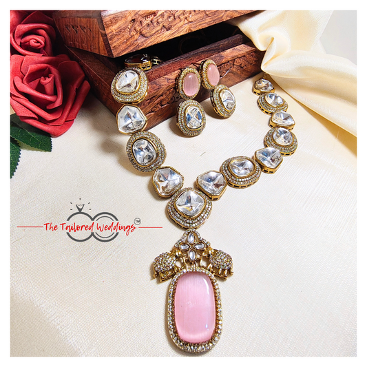 Add a royal touch to your outfit with our Polki-style neck piece, featuring two majestic elephant Motifs.
