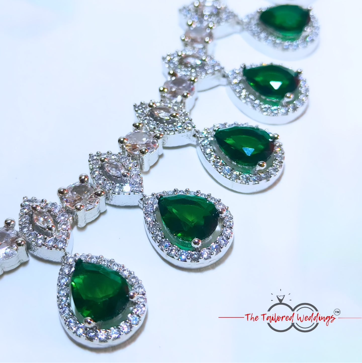 Contemporary statement american diamond jewelry for engagement, partylooks or weddings