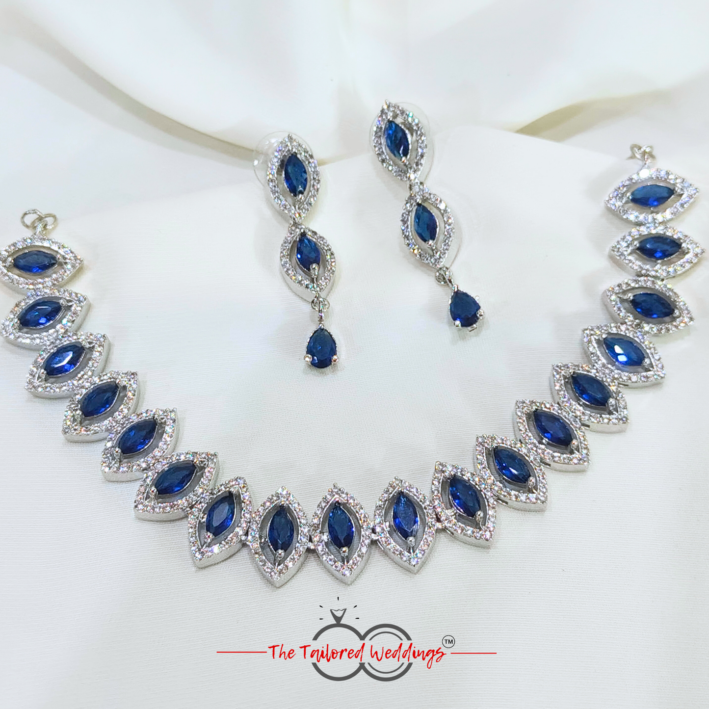 Eyelet American Diamond Necklace Set